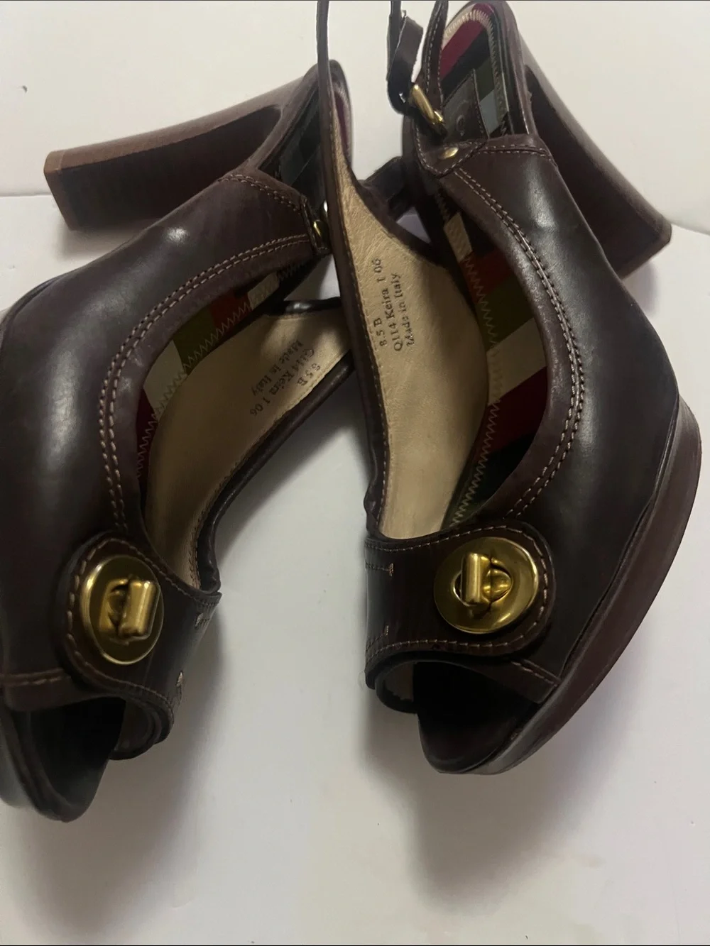 Coach Keira Brown Leather Slingback Heels with Multicolor Striped Insole 8 1/2B